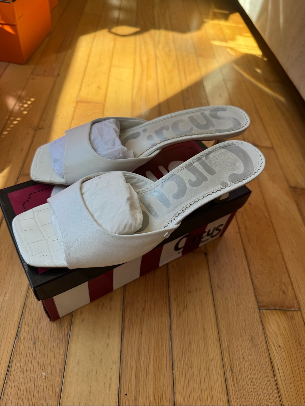 Circus by Sam Edelman White Slide Sandals